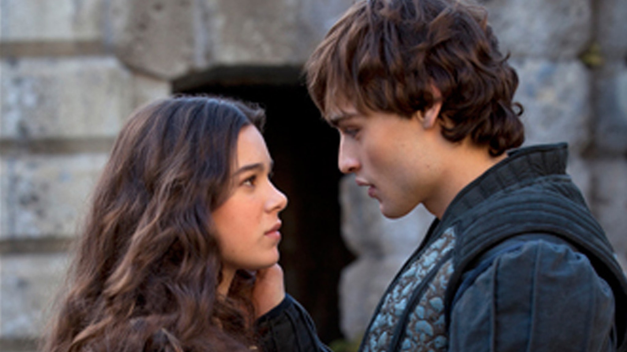 New "Romeo and Juliet" Film Who's Playing The StarCrossed Lovers?