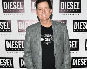 Charlie Sheen spends day with his son in rare sighting