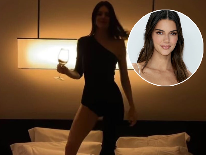 Kendall Jenner Trolled For Nearly 6k One Leg Jumpsuit In Ig Vid 