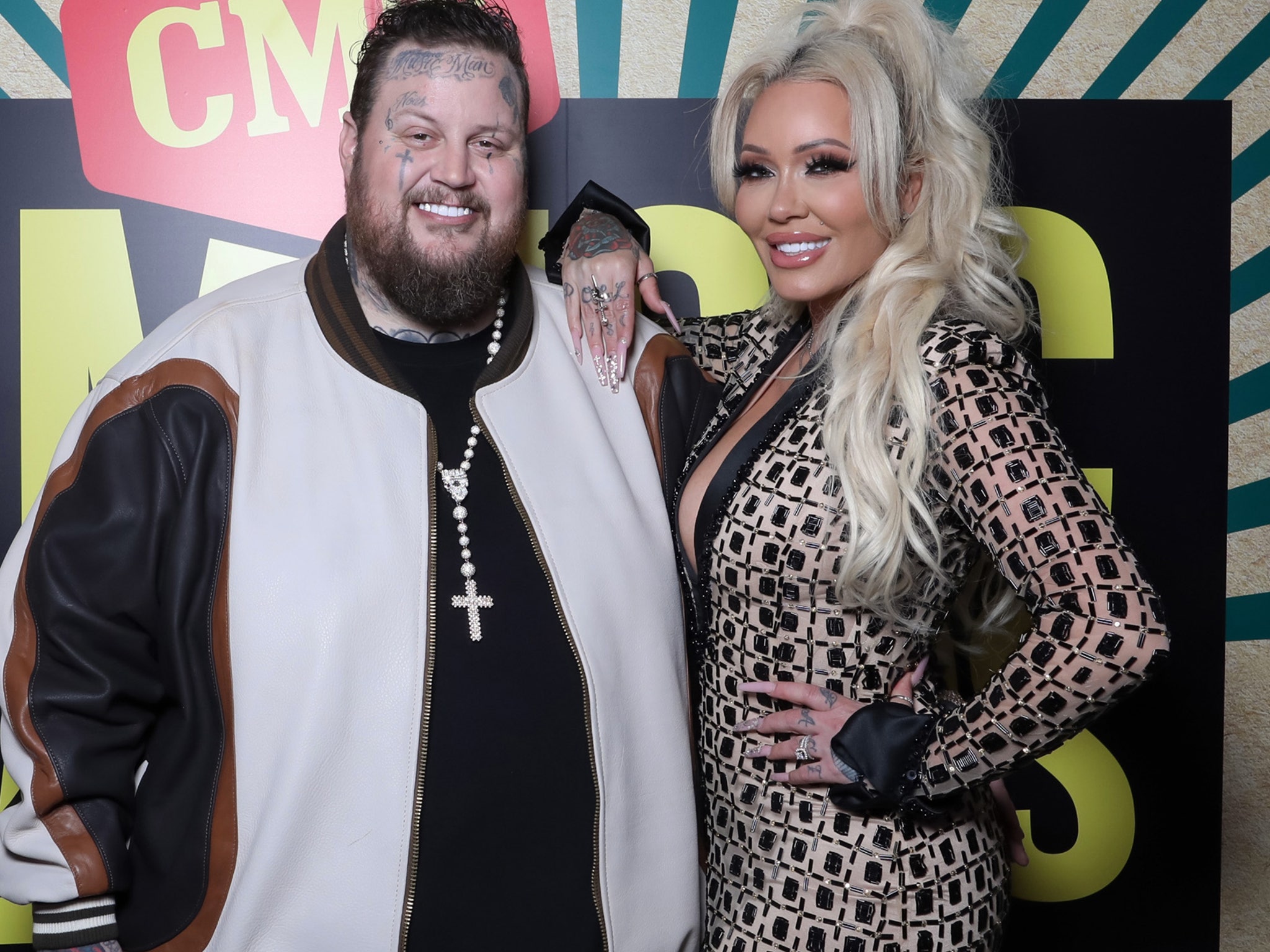 Jelly Roll's Wife Bunnie XO Blasts Trolls, Says He's 'Tired of Being  Bullied About His F--king Weight'