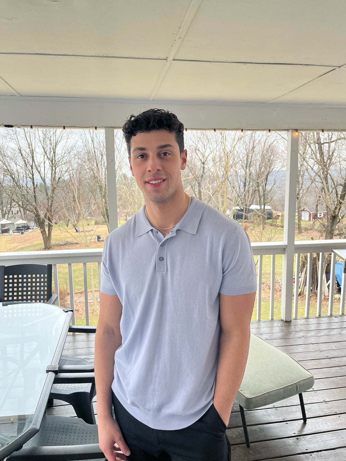 Joey Y. – Brookfield, CT, 24. His twin brother, Justin, is also on the show this season.