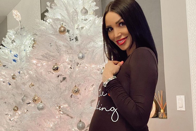 tonya hardings publicist quits over alleged demand to fine